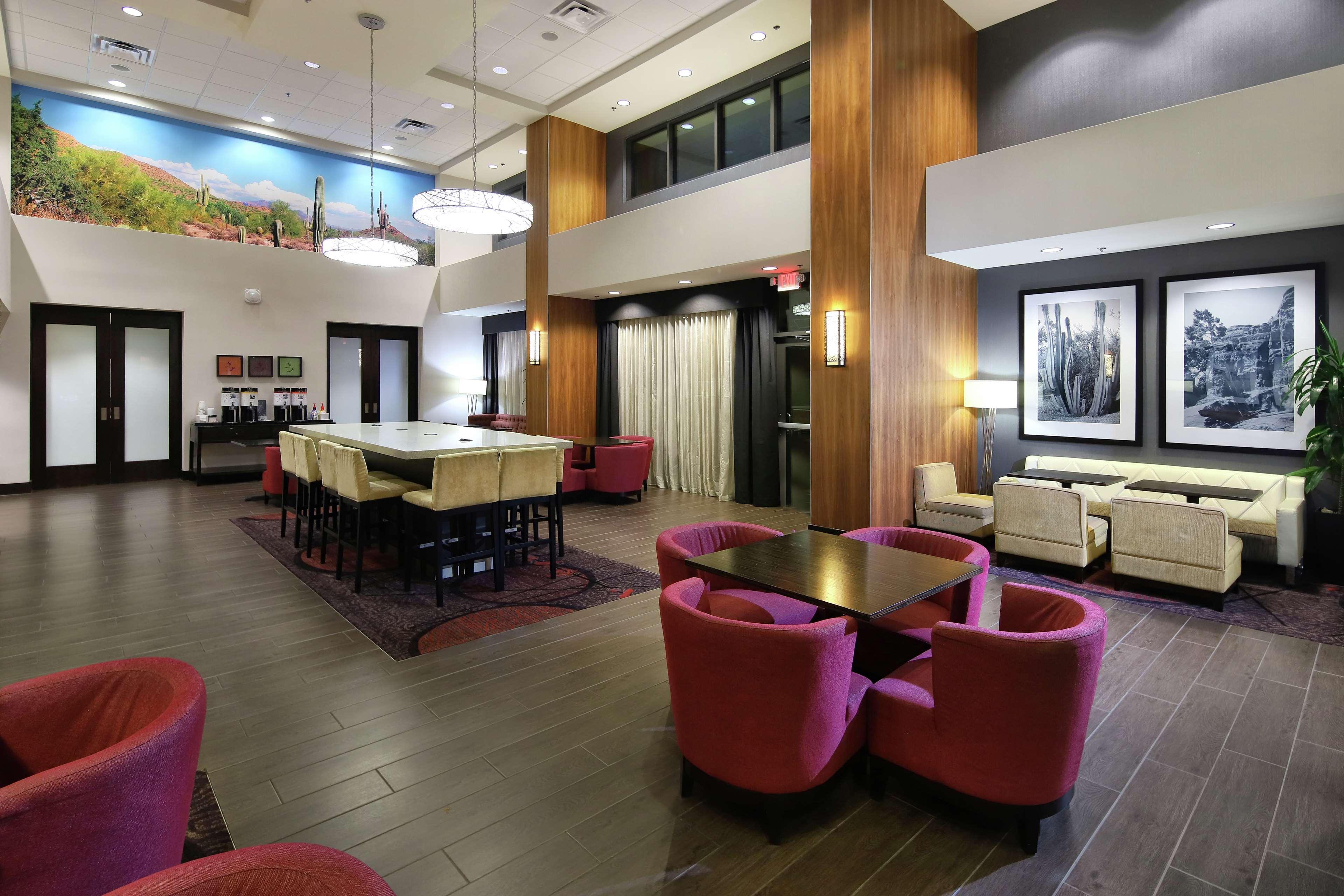 Hampton Inn & Suites Phoenix/Темпе Удобства фото