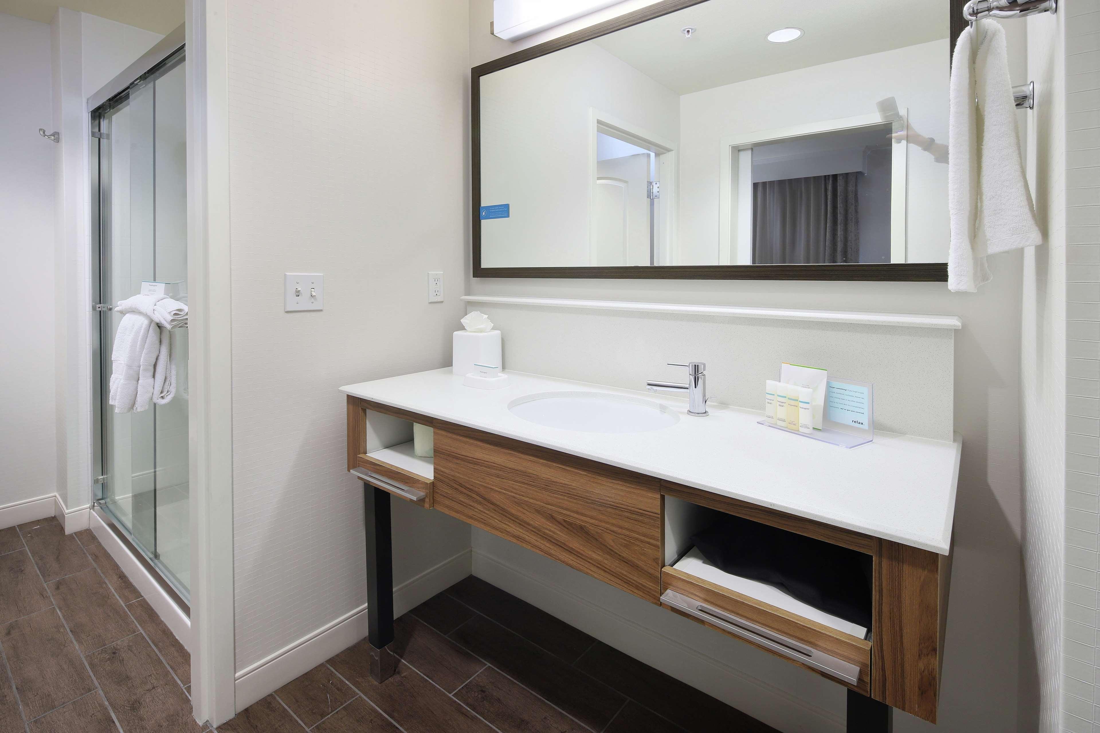 Hampton Inn & Suites Phoenix/Темпе Номер фото