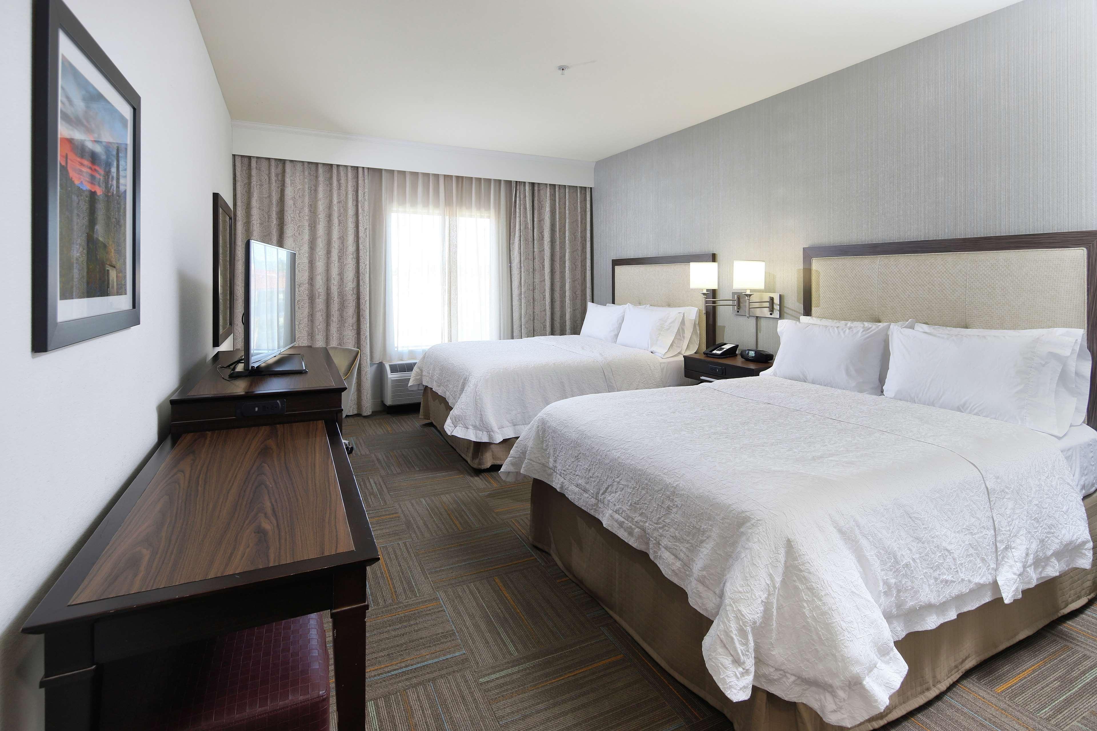 Hampton Inn & Suites Phoenix/Темпе Номер фото