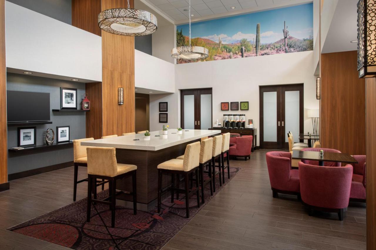 Hampton Inn & Suites Phoenix/Темпе Экстерьер фото